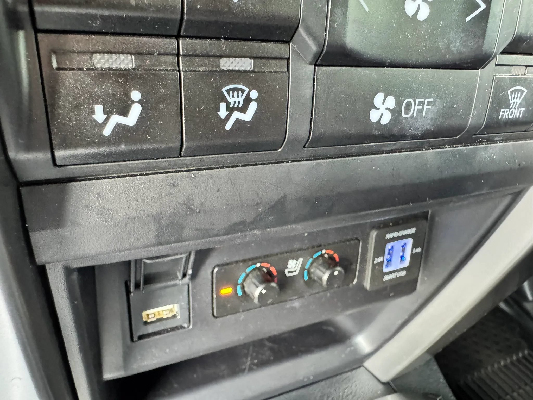 Used 2022 Toyota 4Runner Limited RWD image 17