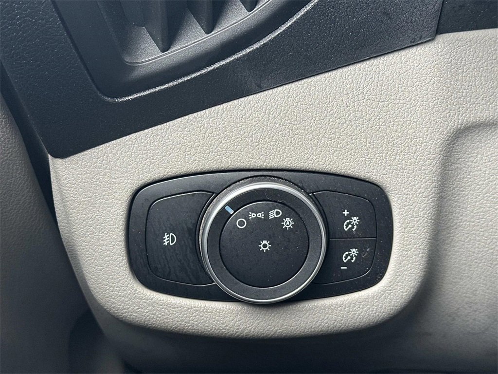 Used 2019 Ford Transit Connect Titanium w/ Trailer Tow Package image 26