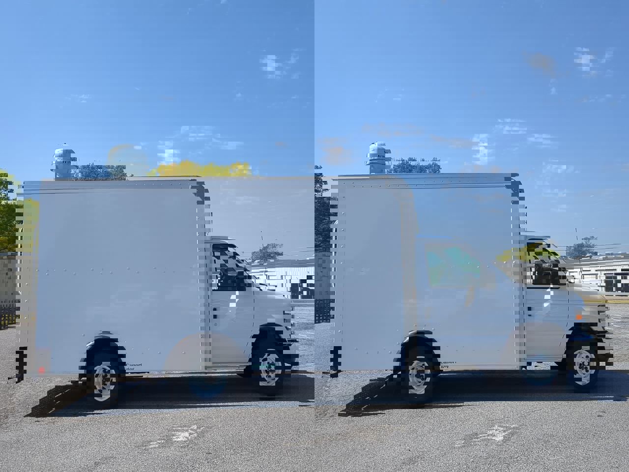 New 2025 Ford E-350 and Econoline 350 Super Duty w/ Power Equipment Group video 2