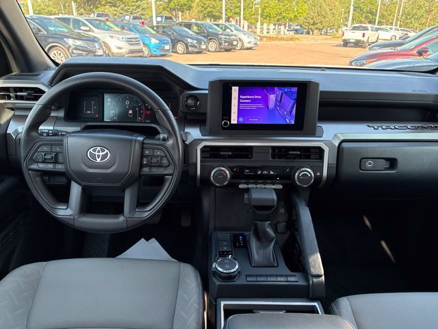 Used 2024 Toyota Tacoma SR5 AWD/4WD image 22