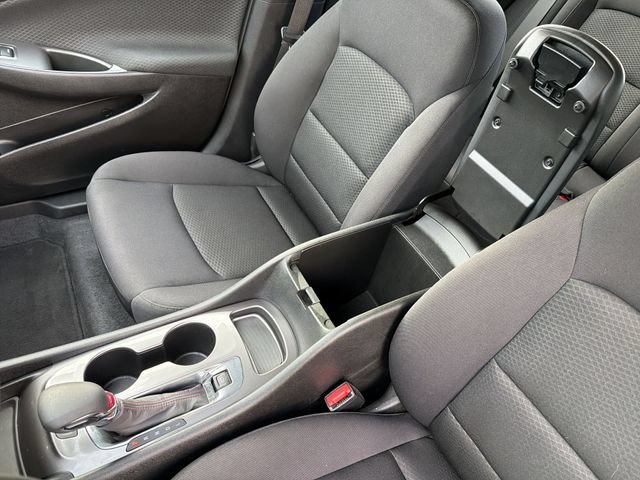 Used 2023 Chevrolet Malibu RS FWD image 22