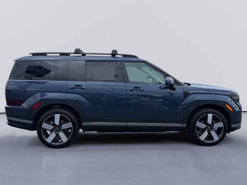 New 2027 Hyundai Santa Fe Limited AWD/4WD image 2