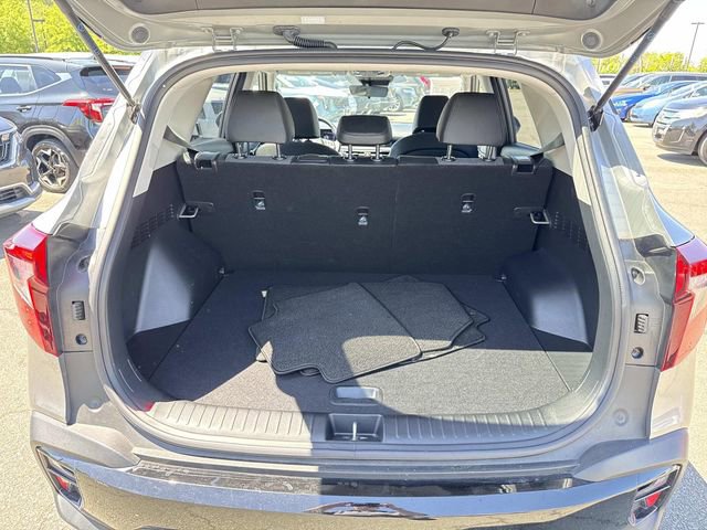 Used 2025 Kia Seltos S FWD image 12