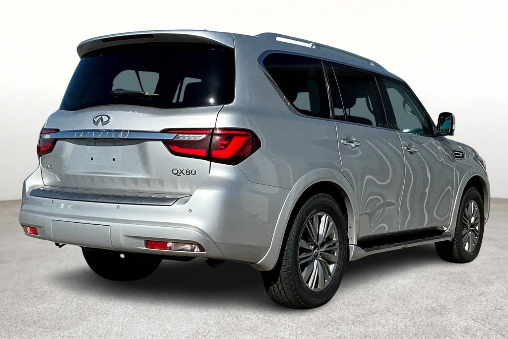 Used 2022 INFINITI QX80 Luxe AWD/4WD image 2