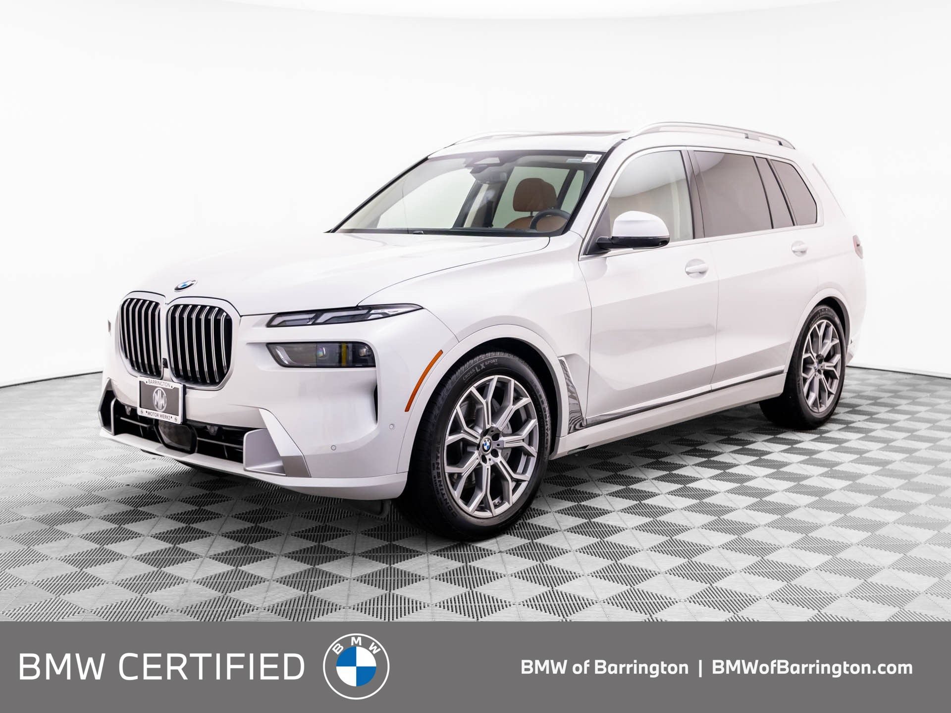 Certified 2025 BMW X7 xDrive40i w/ Premium Package AWD/4WD image 1