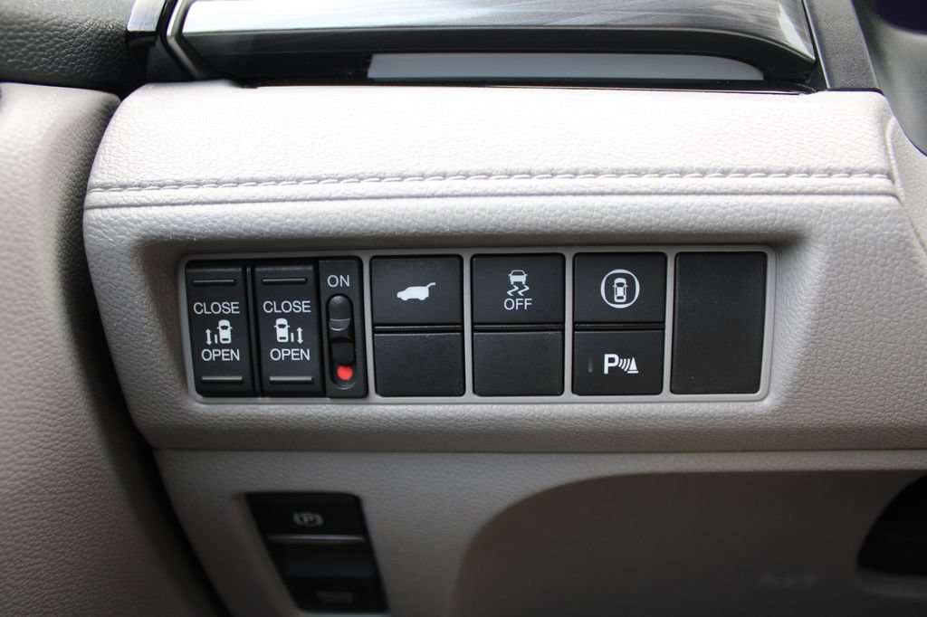 Used 2023 Honda Odyssey Elite image 27