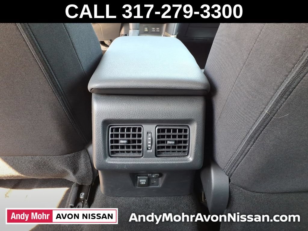Used 2025 Toyota Camry LE FWD image 40