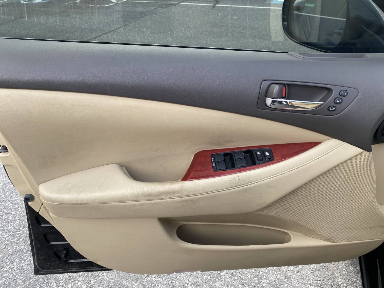 Used 2009 Lexus ES 350 w/ Premium Pkg Plus FWD image 10