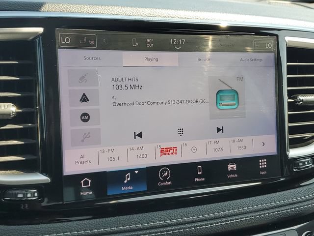 Used 2022 Chrysler Pacifica Touring-L FWD image 25