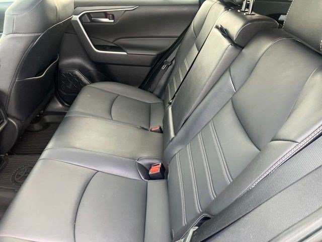 Used 2023 Toyota RAV4 XLE Premium AWD/4WD image 25