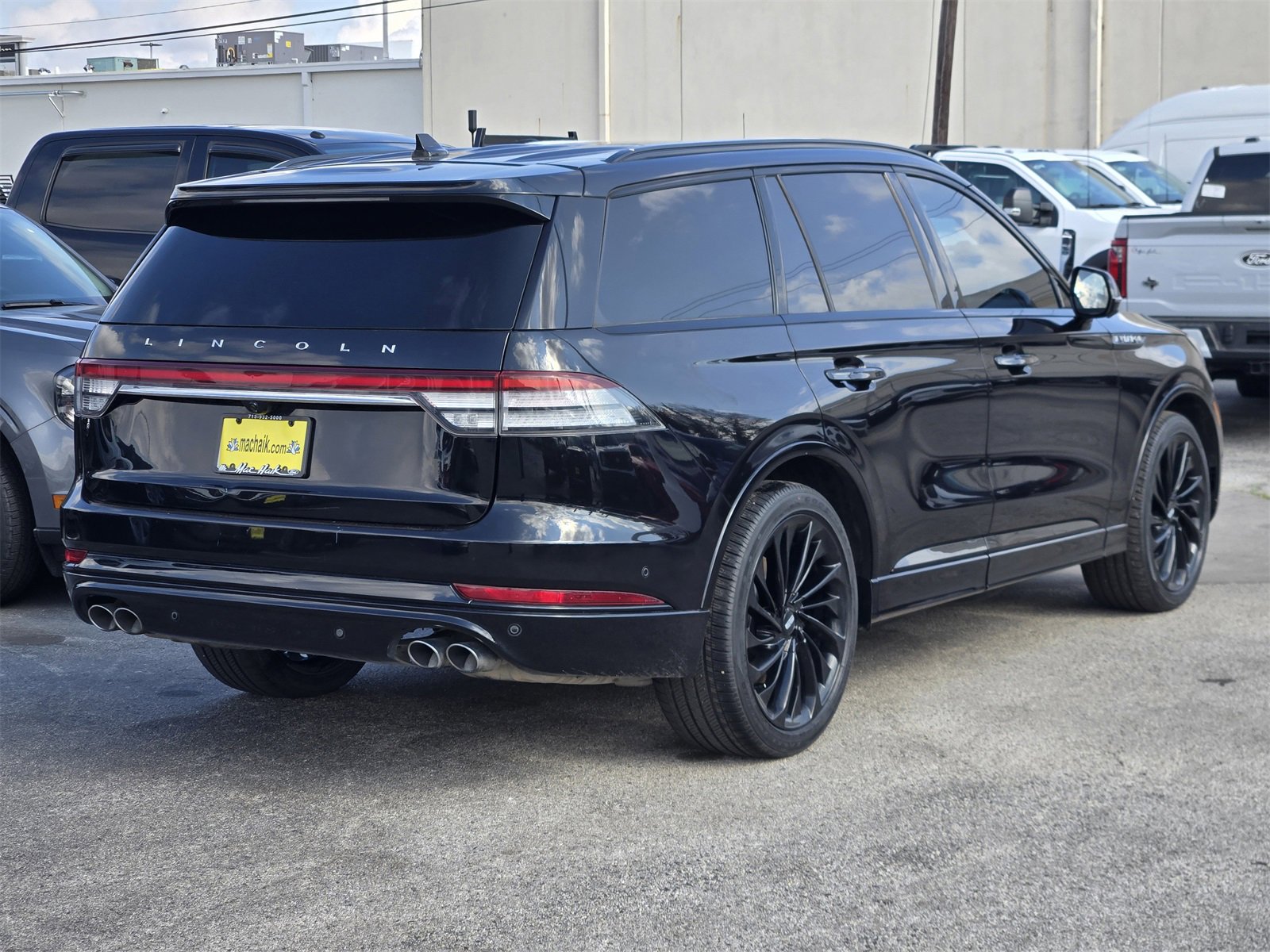 Used 2022 Lincoln Aviator Reserve w/ Equipment Group 201A image 5