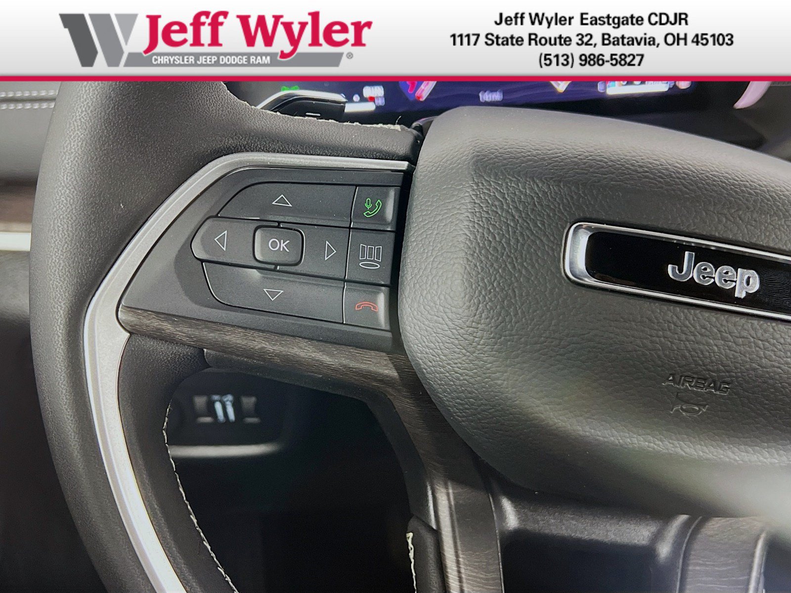 New 2026 Jeep Grand Cherokee Limited w/ Limited Altitude Package AWD/4WD image 15