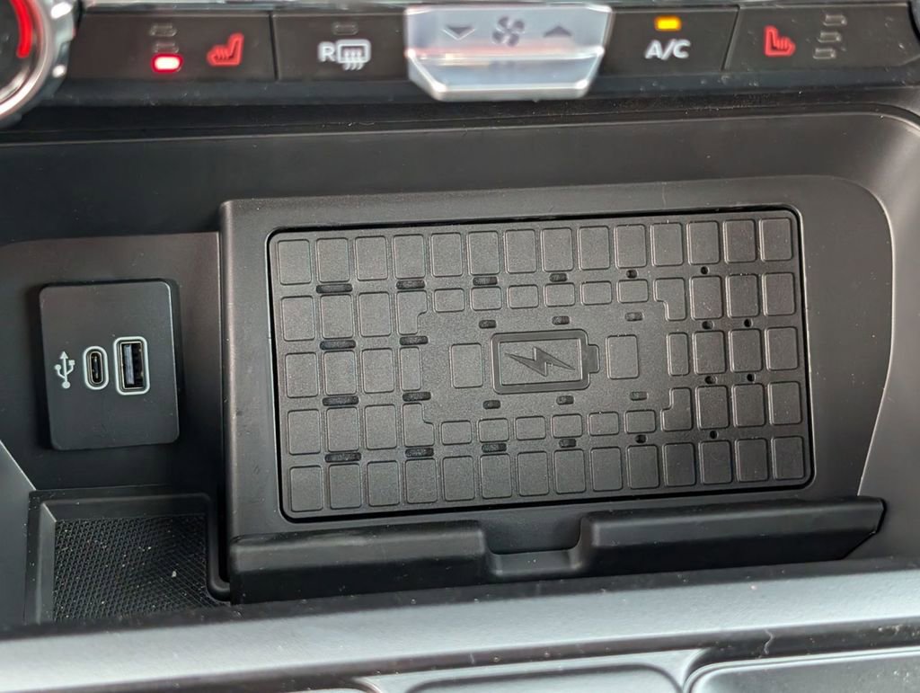 New 2025 Ford F150 XLT w/ Equipment Group 302A MID image 33