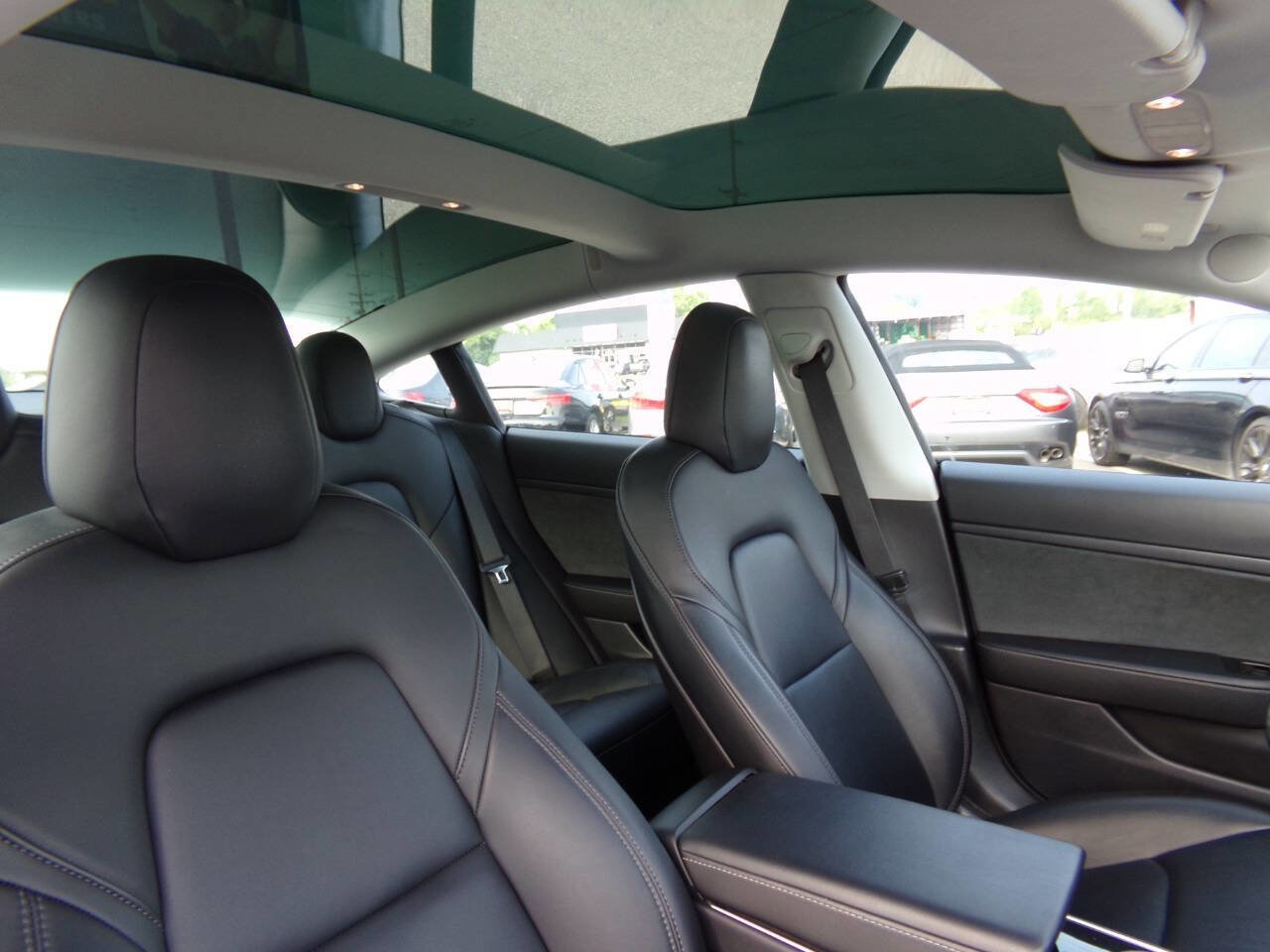 Used 2020 Tesla Model 3 Standard Range Plus image 28
