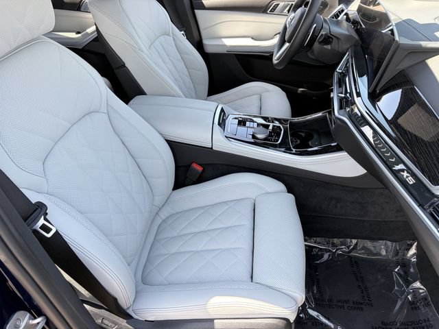 Certified 2026 BMW X5 sDrive40i w/ M Sport Package RWD image 13
