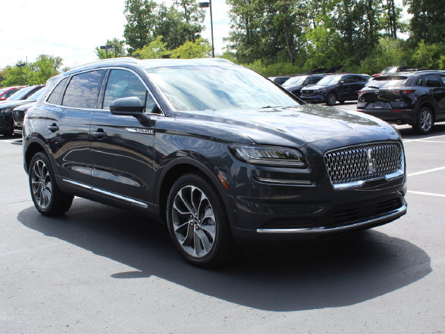 Certified 2023 Lincoln Nautilus Reserve w/ Equipment Group 201A AWD/4WD image 1