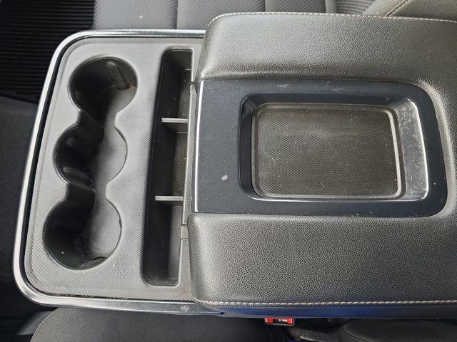 Used 2018 Chevrolet Silverado 1500 LT w/ All Star Edition image 30