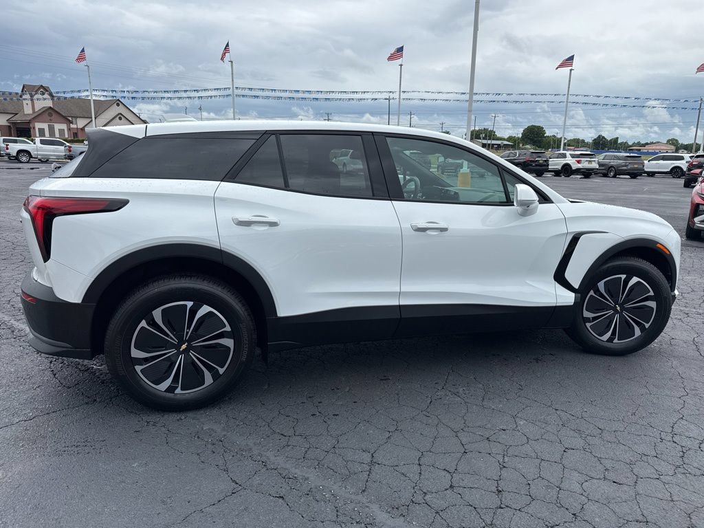 New 2026 Chevrolet Blazer EV LT AWD/4WD image 3