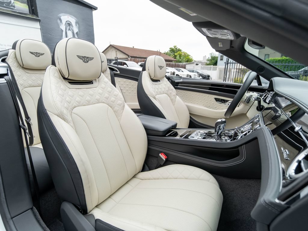Used 2024 Bentley Continental GT Speed AWD/4WD image 19