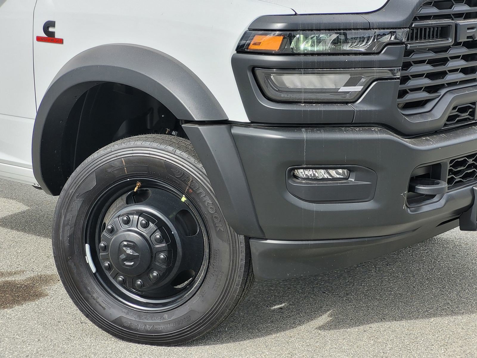 New 2026 RAM 5500 Tradesman AWD/4WD image 7