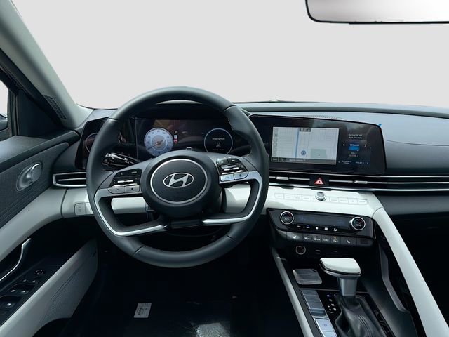 New 2026 Hyundai Elantra Limited image 24