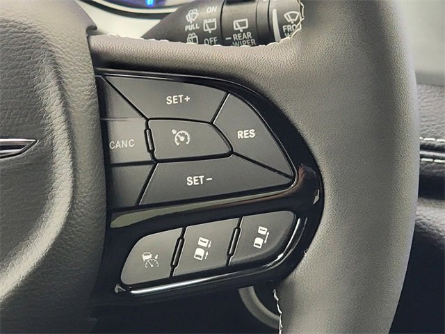 New 2026 Chrysler Pacifica Limited w/ S Appearance Package image 31