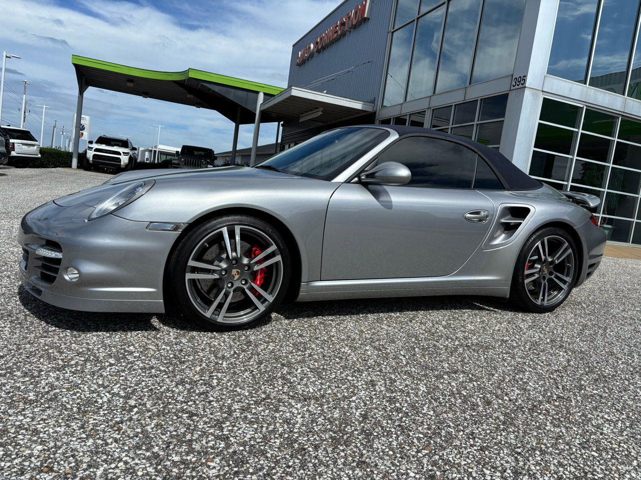 Used 2011 Porsche 911 Turbo image 9