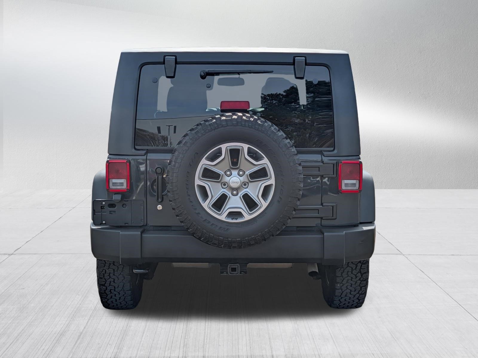 Used 2016 Jeep Wrangler Rubicon w/ Power Convenience Group AWD/4WD image 6