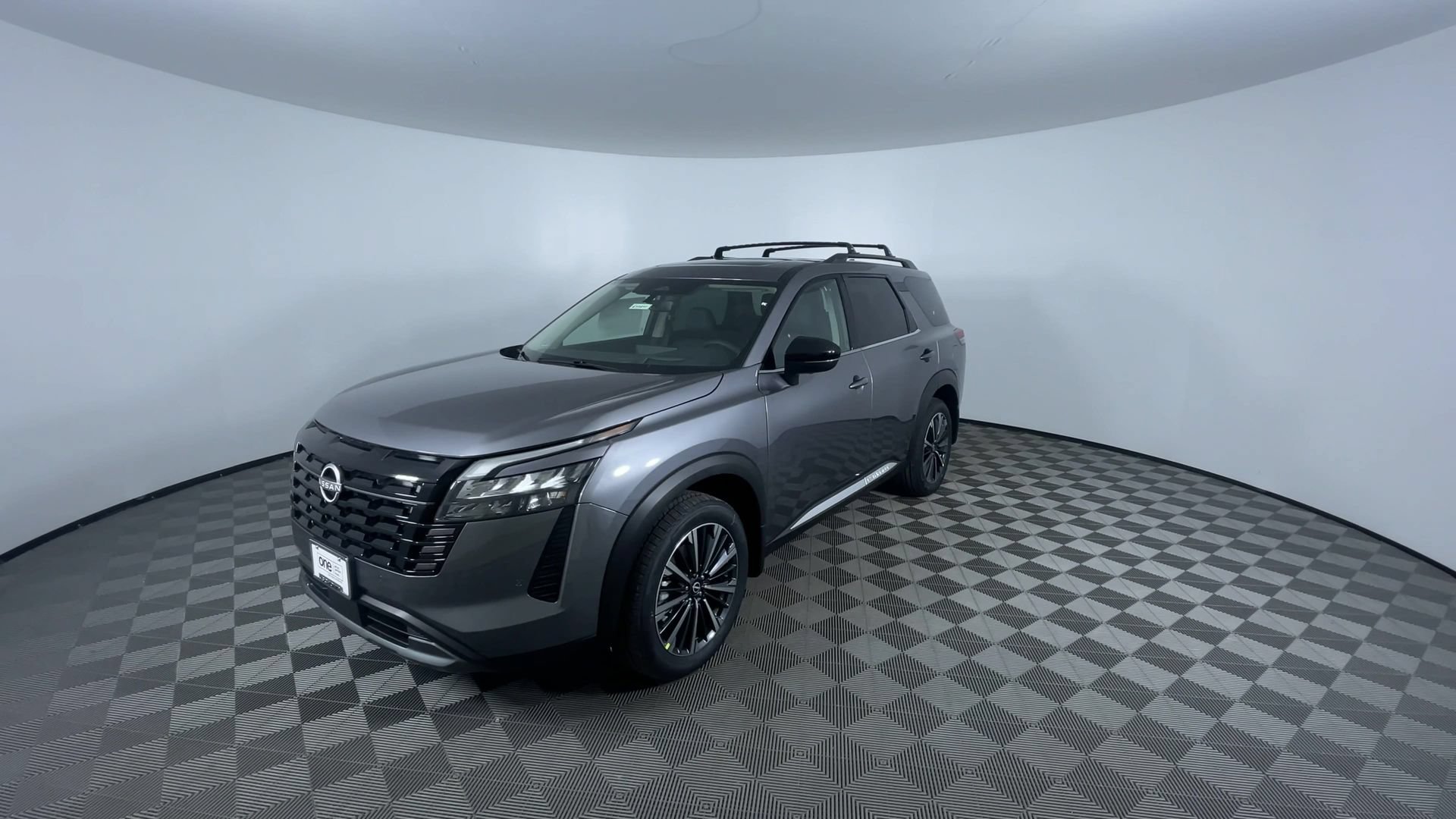 New 2026 Nissan Pathfinder Platinum w/ Cargo Package AWD/4WD image 4