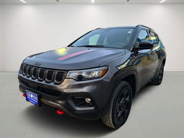 Used 2024 Jeep Compass Trailhawk image 1