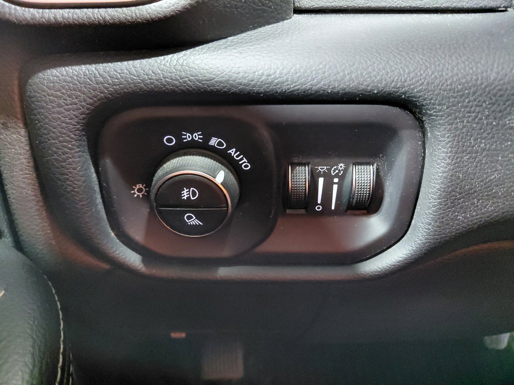 Certified 2019 RAM 2500 Big Horn AWD/4WD image 40