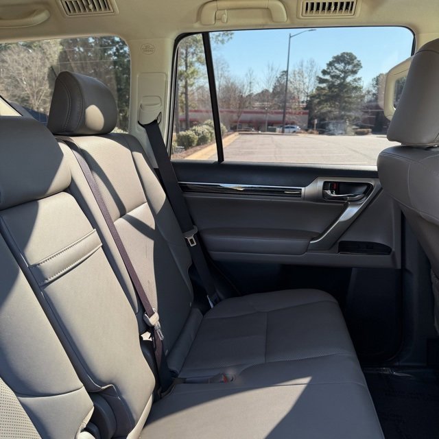 Used 2020 Lexus GX 460 Premium image 27