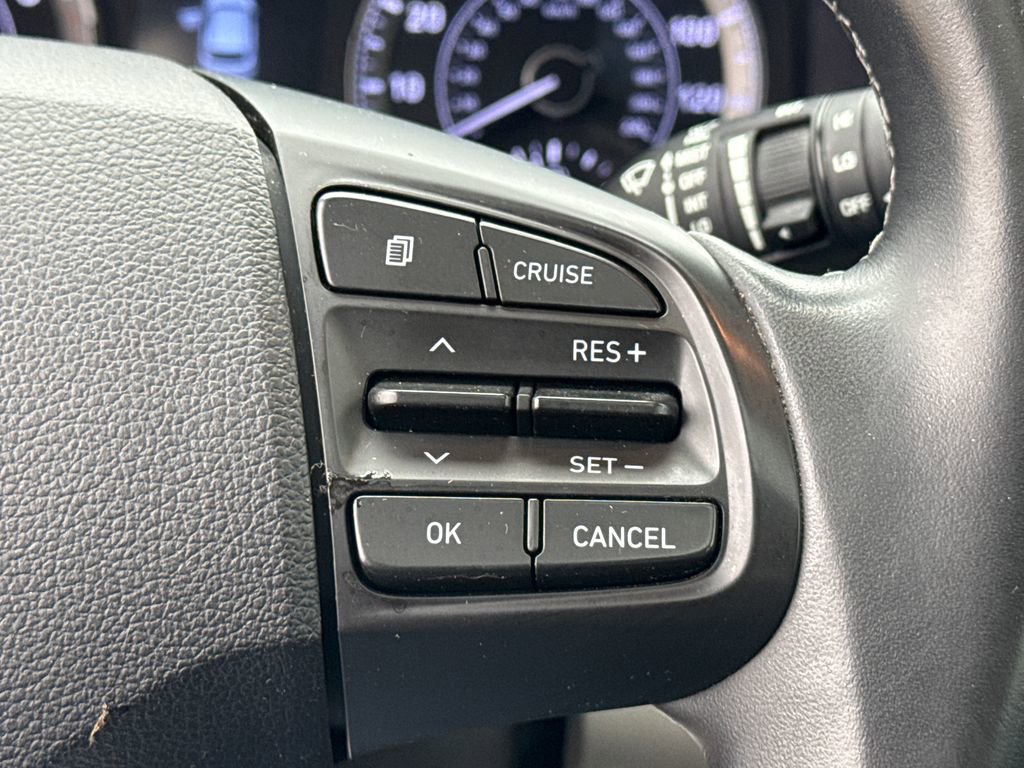 Used 2020 Hyundai Venue SEL w/ Convenience + Premium Package image 32