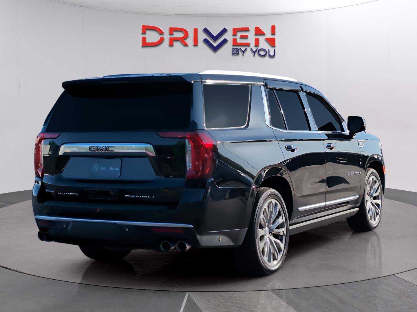 Used 2022 GMC Yukon Denali w/ Denali Ultimate Package AWD/4WD image 5