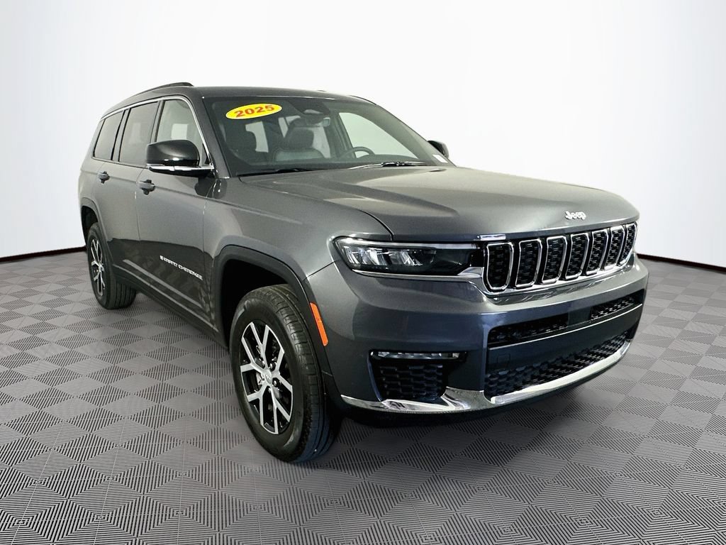 Certified 2025 Jeep Grand Cherokee L Limited AWD/4WD image 2