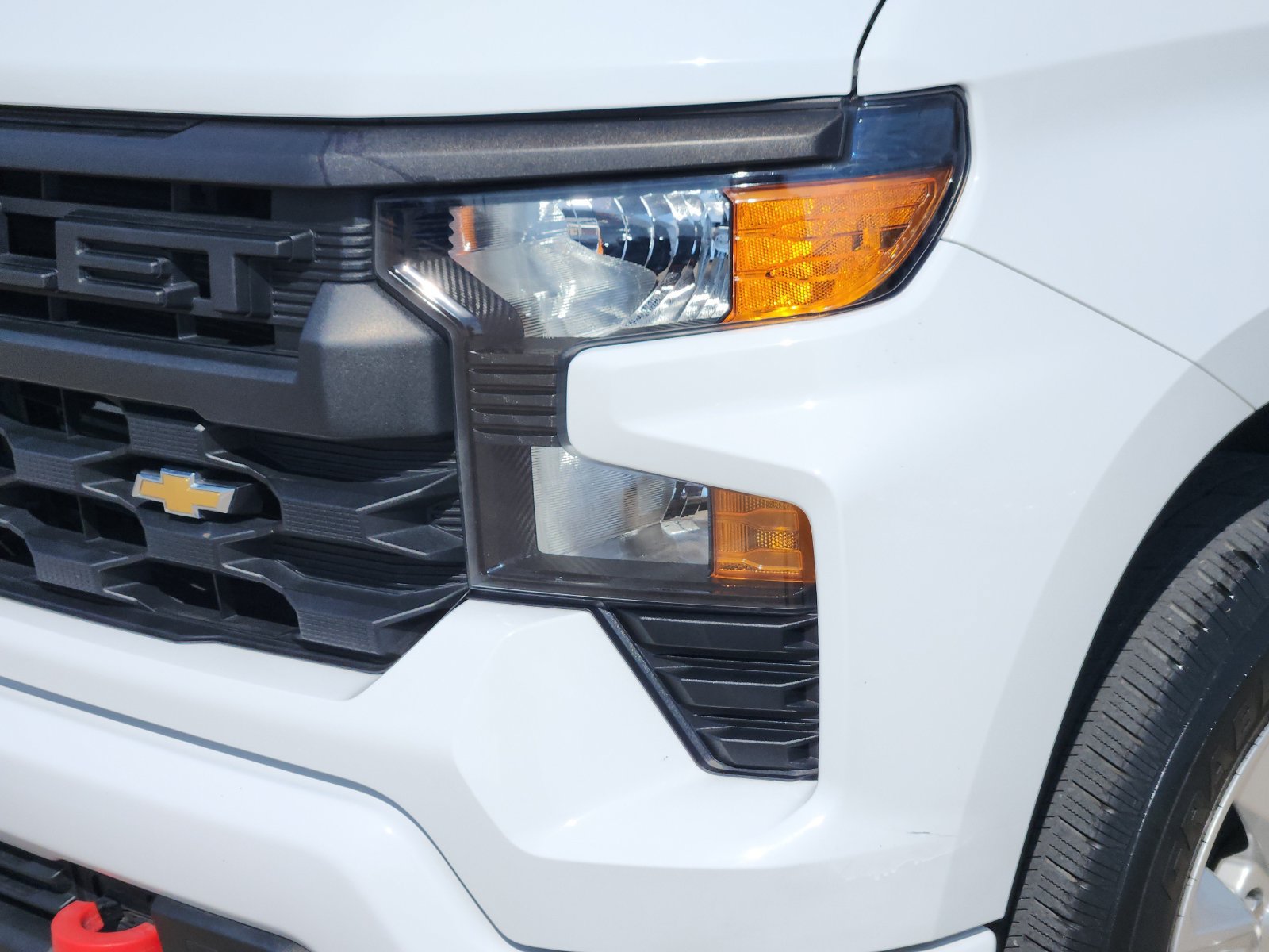 Used 2023 Chevrolet Silverado 1500 Custom RWD image 10