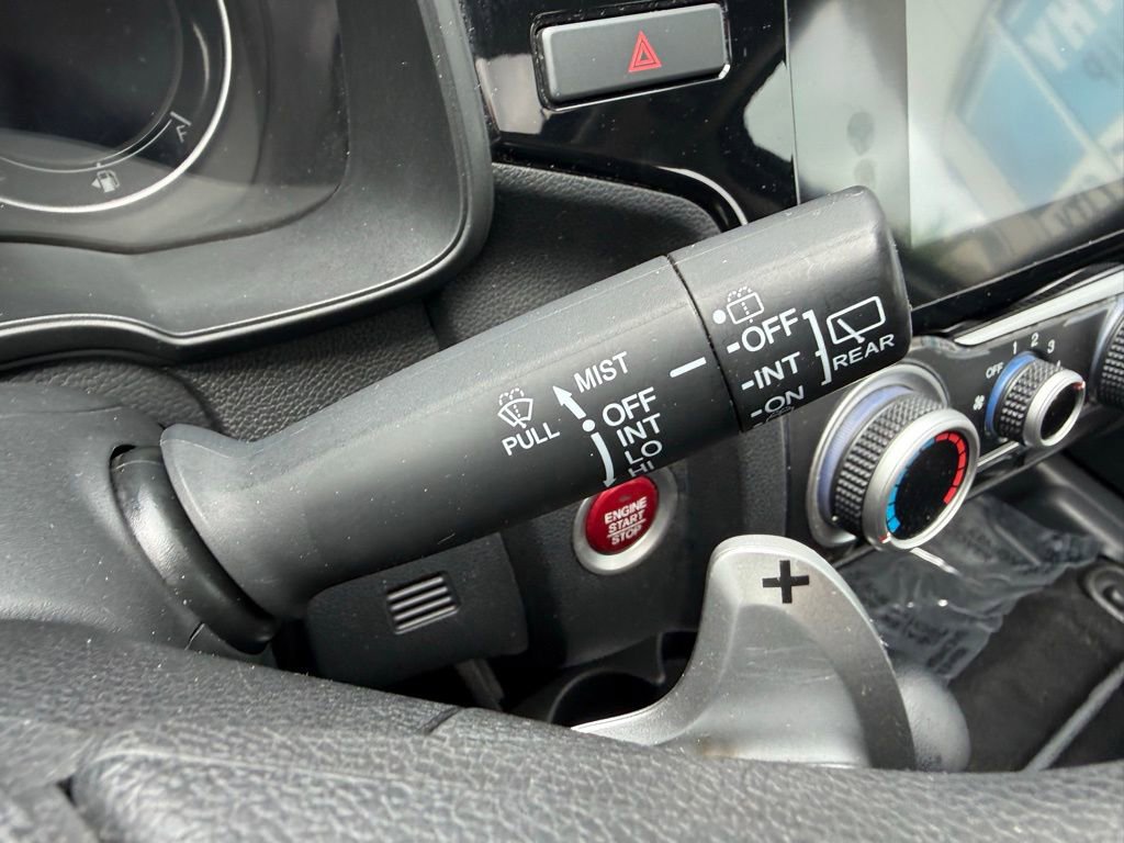Used 2015 Honda Fit EX image 22
