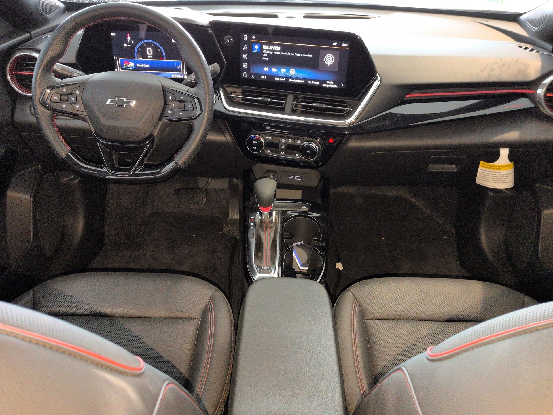 Certified 2024 Chevrolet Trax RS image 19