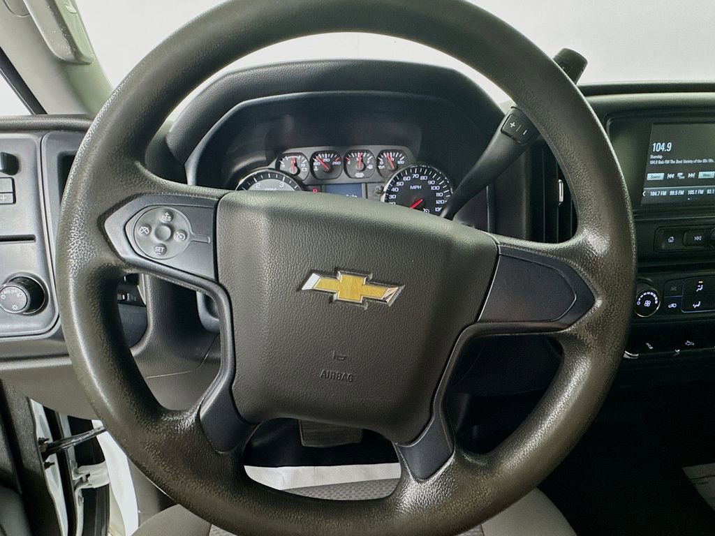 Used 2018 Chevrolet Silverado 3500 W/T RWD image 11