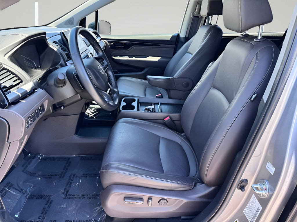Used 2023 Honda Odyssey Touring image 15