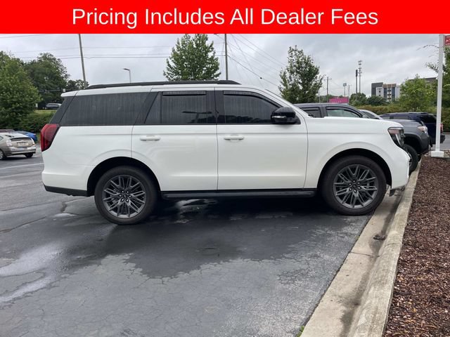 Used 2026 Ford Expedition Platinum w/ Stealth Appearance Package AWD/4WD image 9