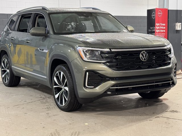 New 2026 Volkswagen Atlas SEL Premium R-Line