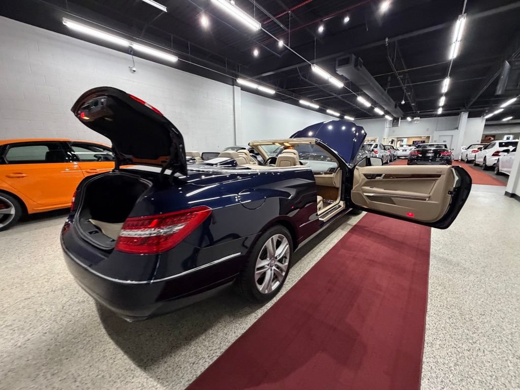 Used 2011 Mercedes-Benz E 350 Cabriolet image 42