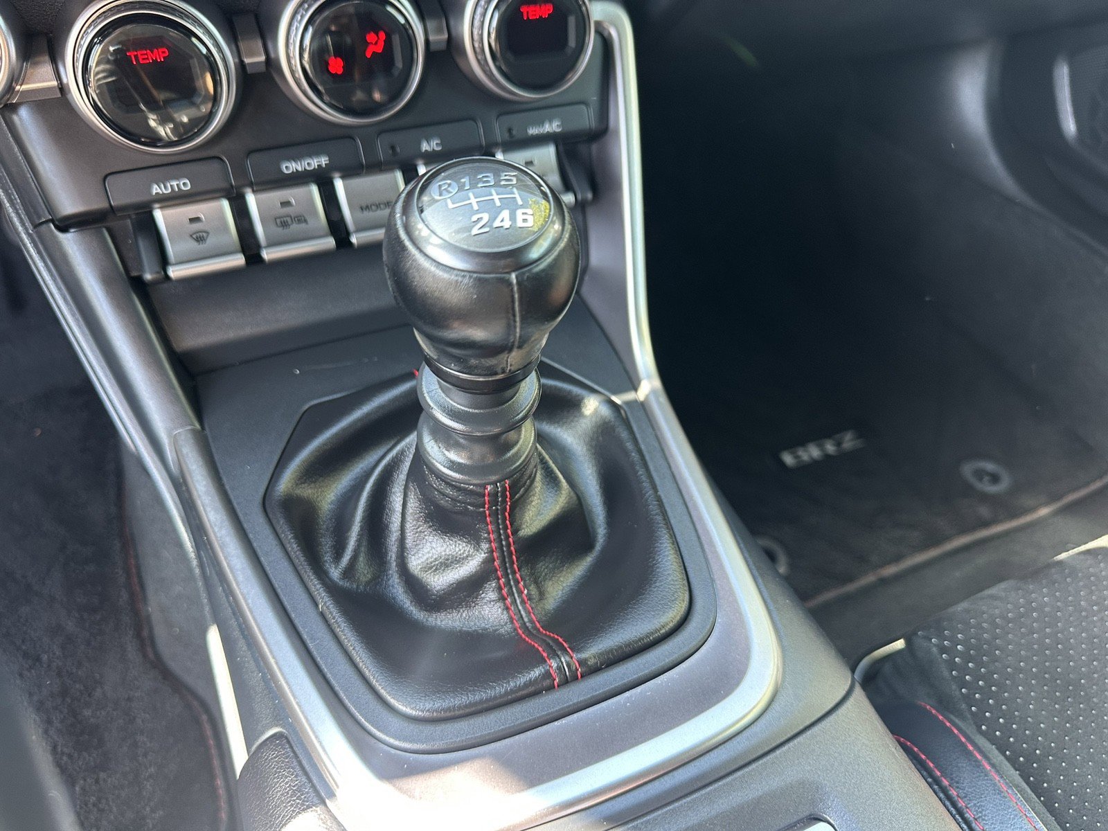 Used 2023 Subaru BRZ Limited RWD image 21