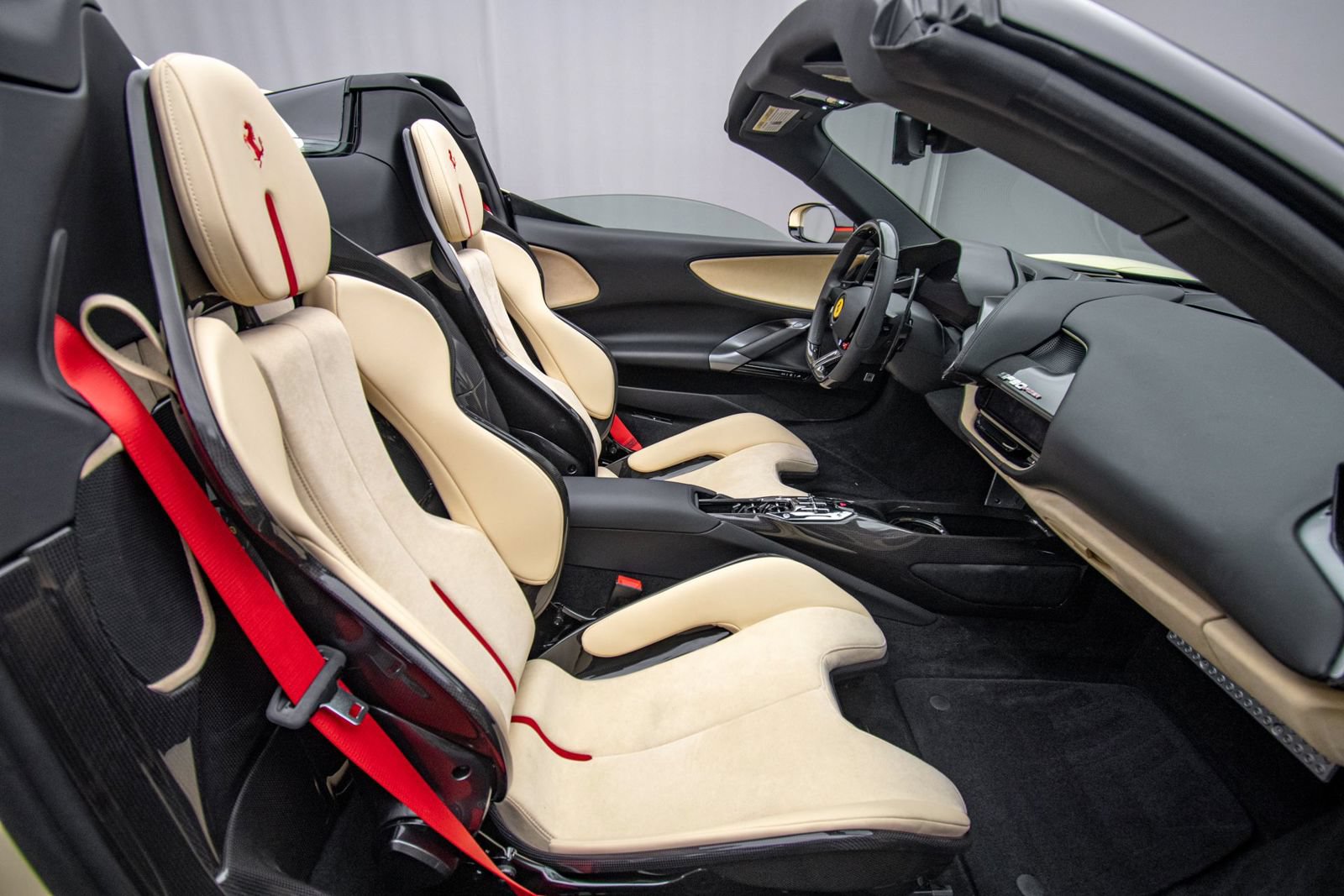 Used 2024 Ferrari SF90 Spider AWD/4WD image 19
