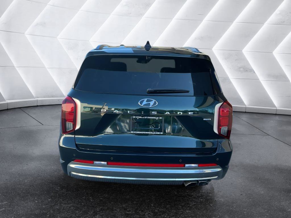 Used 2023 Hyundai Palisade Calligraphy image 6
