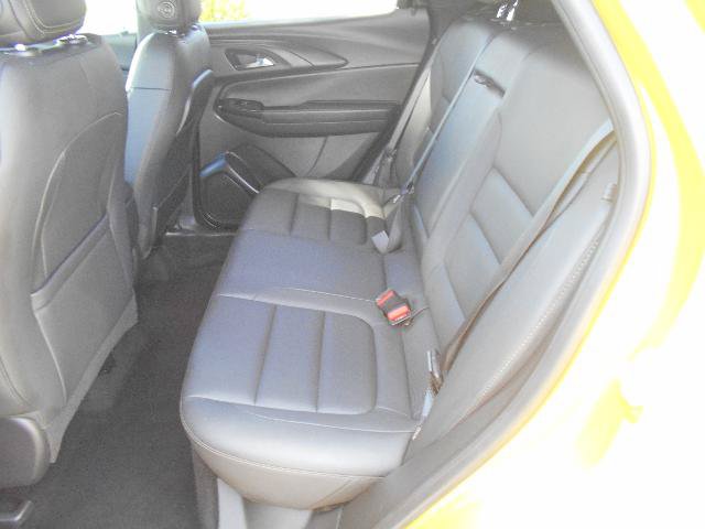 Used 2023 Chevrolet TrailBlazer ACTIV w/ Sun and Liftgate Package FWD image 9