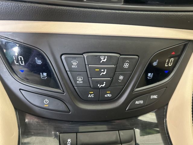 Used 2017 Buick Envision Premium w/ Driver Confidence Package AWD/4WD image 16