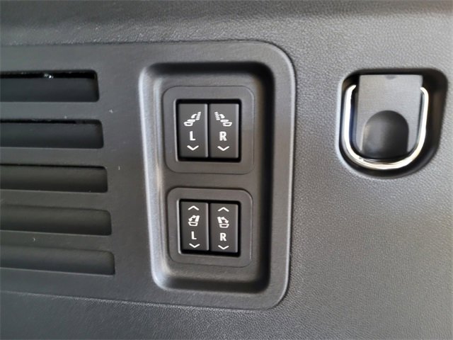 New 2026 GMC Acadia Denali w/ Super Cruise Package image 17