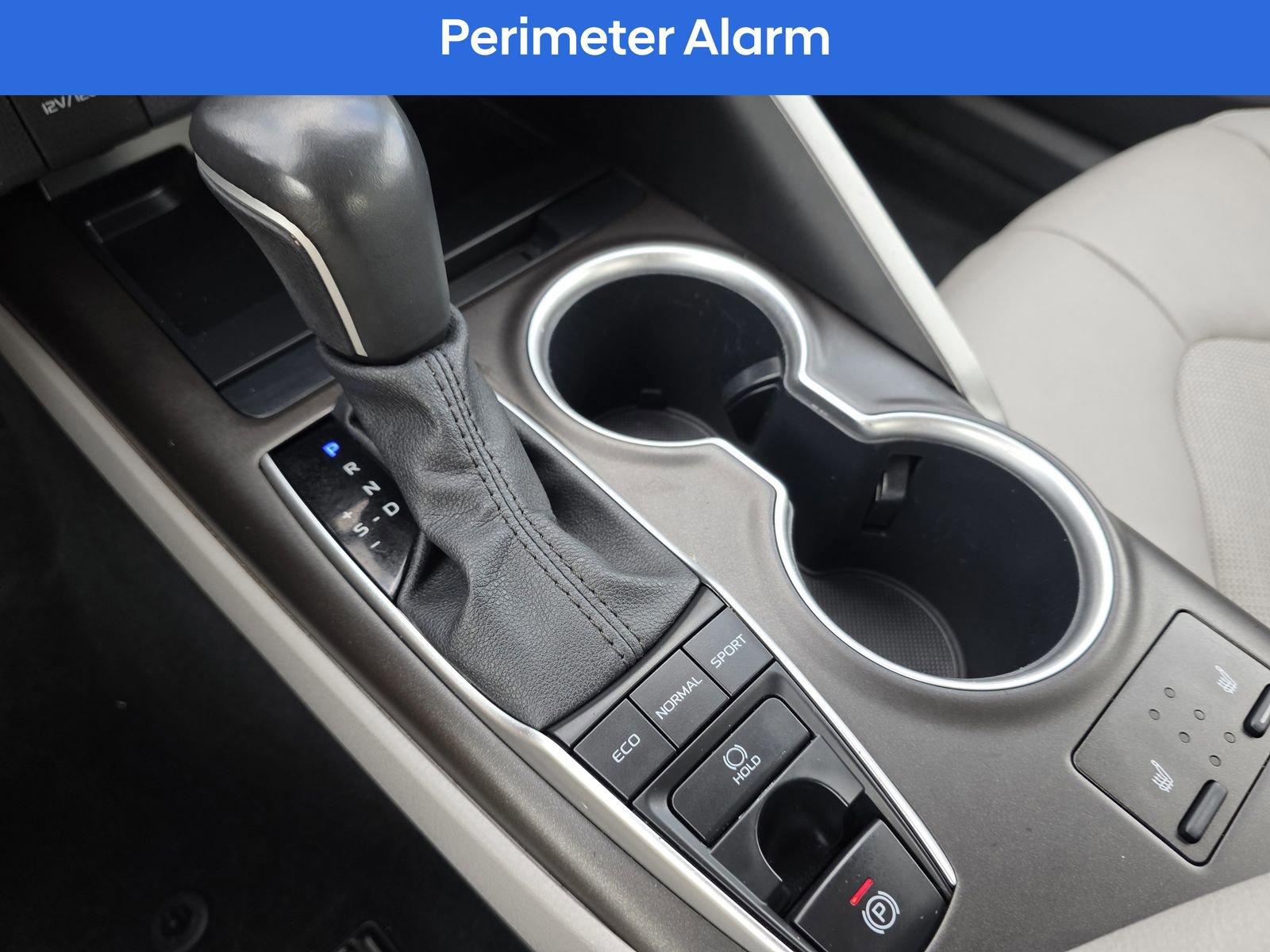 Used 2023 Toyota Camry XLE image 26